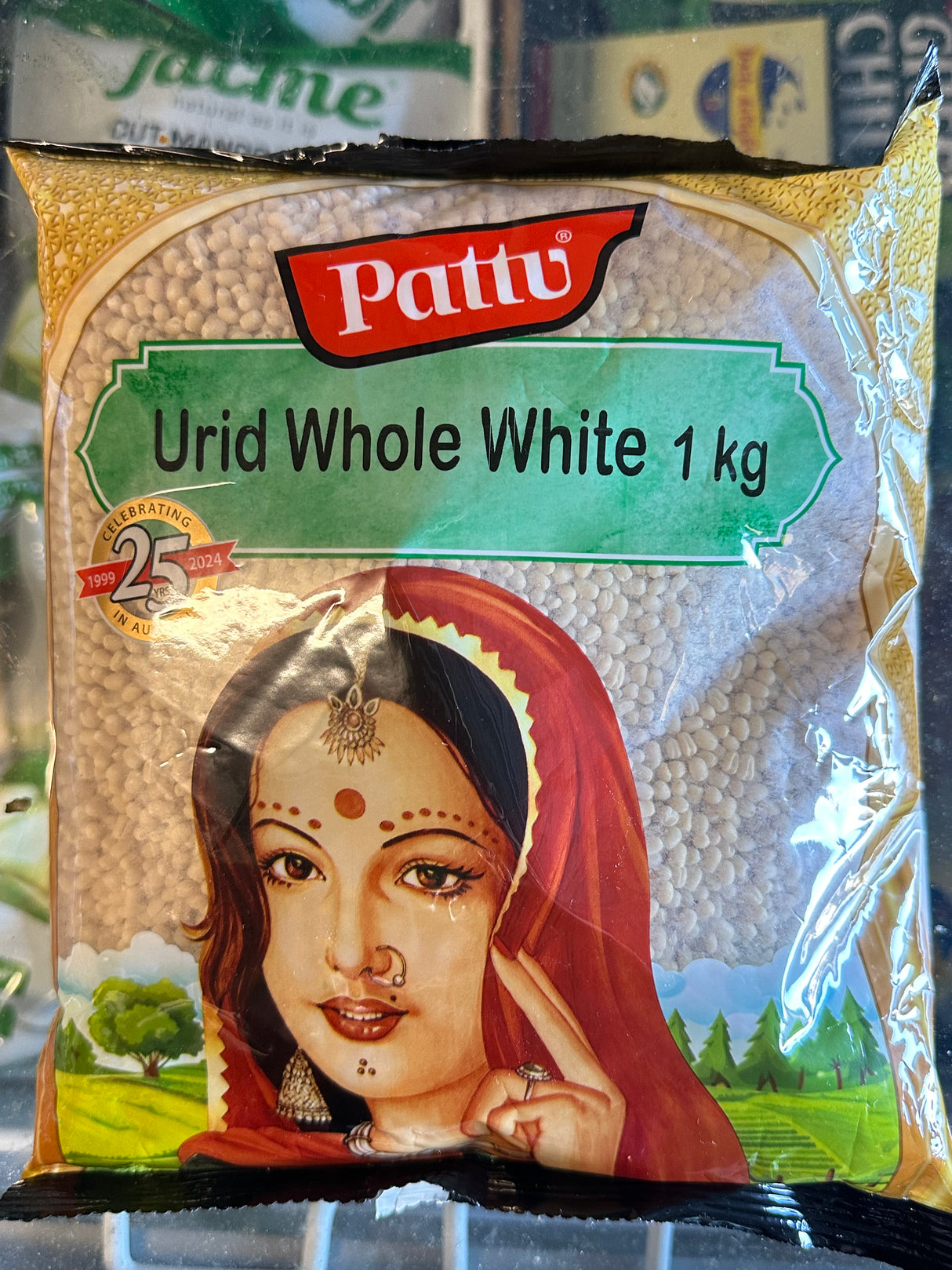Urid Whole DAL 1Kg (White)( UZUNNU )